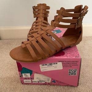 BRAND NEW Espadrilles